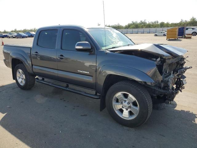 3TMJU4GN1FM176997 - 2015 TOYOTA TACOMA DOUBLE CAB PRERUNNER CHARCOAL photo 4