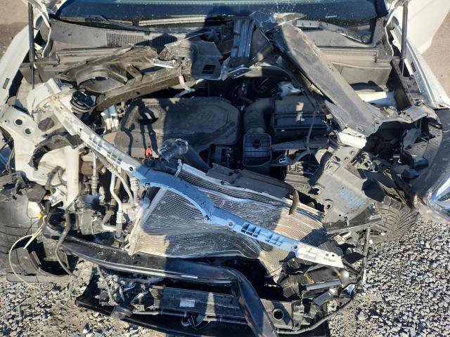 5NMZU3LB6JH104228 - 2018 HYUNDAI SANTA FE S WHITE photo 12