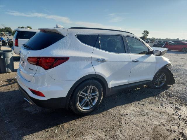 5NMZU3LB6JH104228 - 2018 HYUNDAI SANTA FE S WHITE photo 3