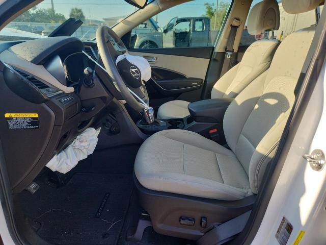 5NMZU3LB6JH104228 - 2018 HYUNDAI SANTA FE S WHITE photo 7