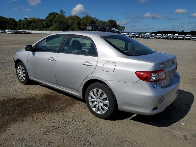 2T1BU4EE5CC844585 - 2012 TOYOTA COROLLA BASE 银色 照片 2