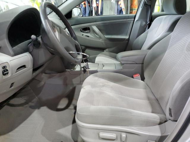 4T4BF3EK4AR022193 - 2010 TOYOTA CAMRY BASE Gümüş fotoğraf 7