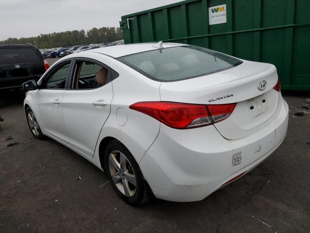 5NPDH4AE8DH348939 - 2013 HYUNDAI ELANTRA GLS WHITE photo 2