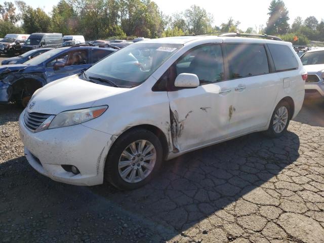 2015 TOYOTA SIENNA XLE, 