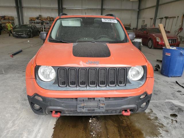 ZACCJBCT3GPE31576 - 2016 JEEP RENEGADE TRAILHAWK ORANGE photo 5