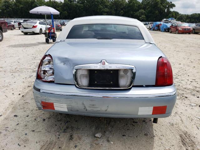 1LNFM81W2WY648767 - 1998 LINCOLN TOWN CAR EXECUTIVE BLUE photo 6