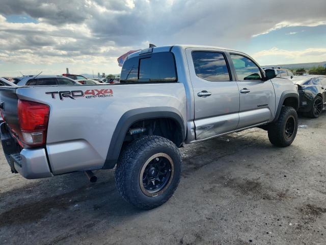 5TFCZ5AN8HX065546 - 2017 TOYOTA TACOMA DOUBLE CAB 银色 照片 3