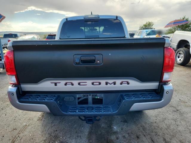 5TFCZ5AN8HX065546 - 2017 TOYOTA TACOMA DOUBLE CAB 银色 照片 6