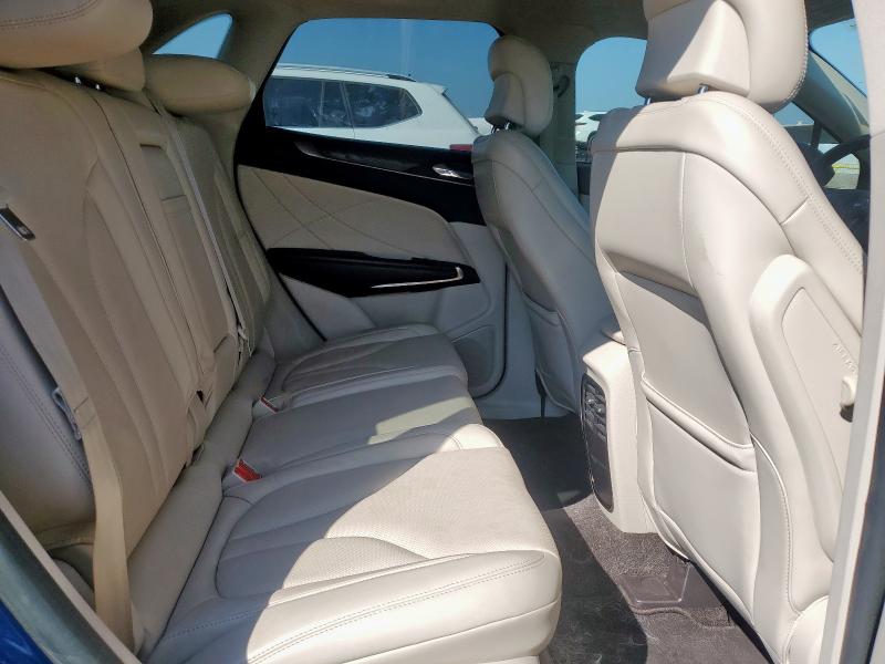 5LMCJ3C98JUL23432 - 2018 LINCOLN MKC RESERVE 蓝色 照片 10