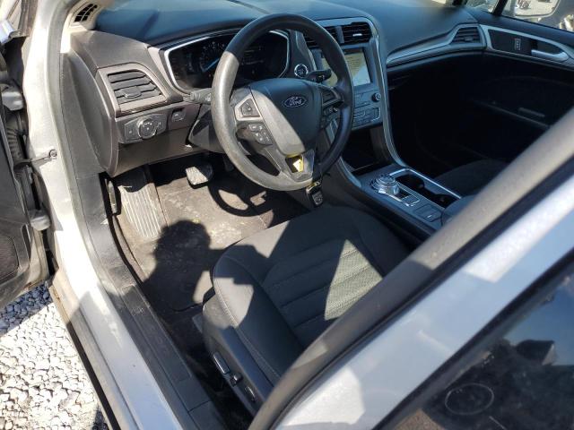 3FA6P0LU3KR118296 - 2019 FORD FUSION SE SILVER photo 8