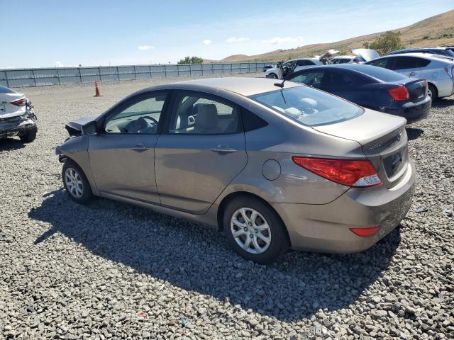 KMHCT4AE8DU329965 - 2013 HYUNDAI ACCENT GLS BROWN photo 2