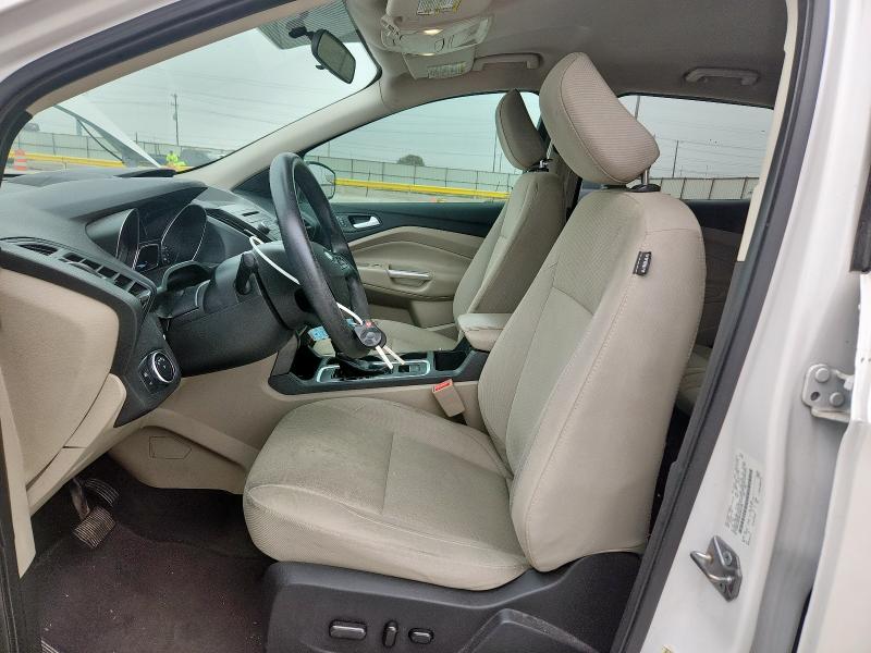 1FMCU0GD8JUB41799 - 2018 FORD ESCAPE SE WHITE photo 7