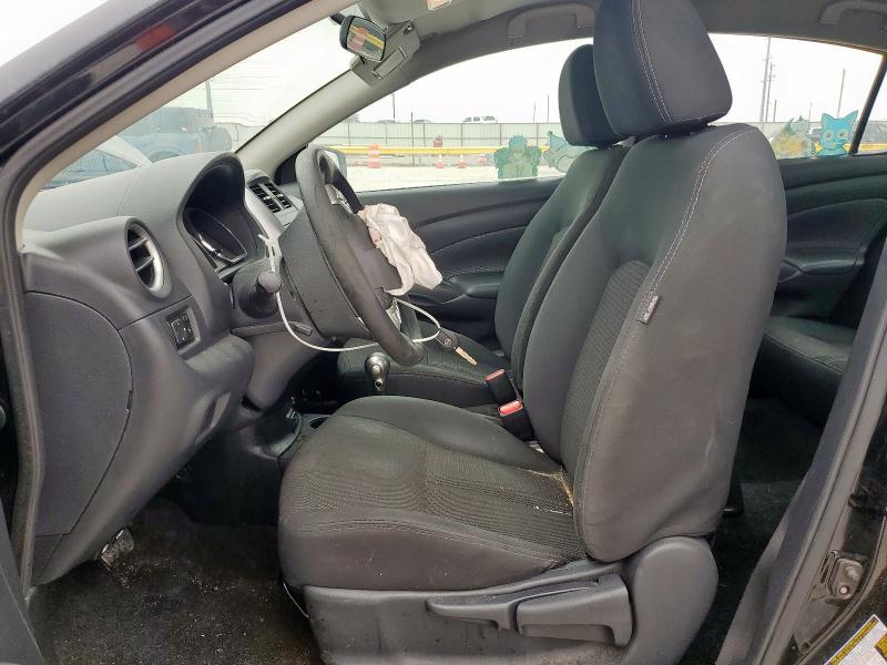 3N1CN7AP5KL871407 - 2019 NISSAN VERSA S 黑色 照片 7