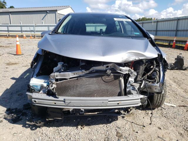 3HGGK5H4XLM710751 - 2020 HONDA FIT LX SILVER photo 5