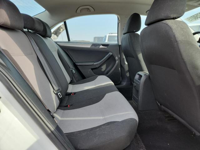 3VW2B7AJ5JM230275 - 2018 VOLKSWAGEN JETTA S WHITE photo 10