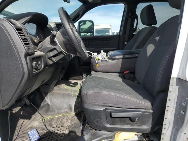 3C7WRNFL4PG600091 - 2023 RAM 5500 WHITE photo 7