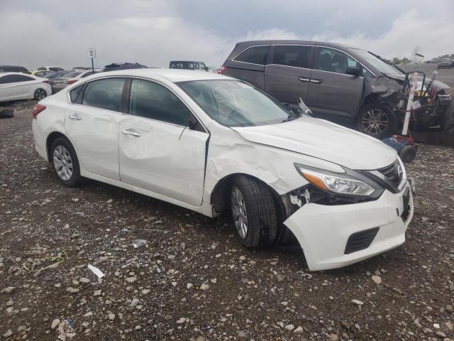 1N4AL3AP4HN359882 - 2017 NISSAN ALTIMA 2.5 WHITE photo 4