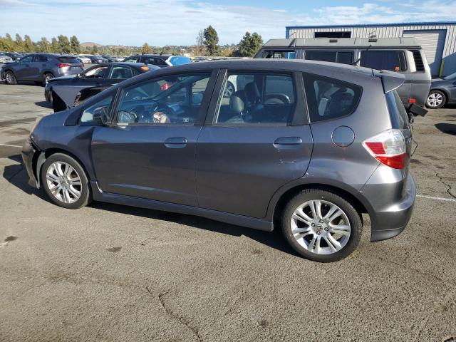 JHMGE8H55BC026818 - 2011 HONDA FIT SPORT 灰色 照片 2