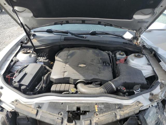 2G1FB1E32F9302927 - 2015 CHEVROLET CAMARO LS ვერცხლისფერი ფოტო 11