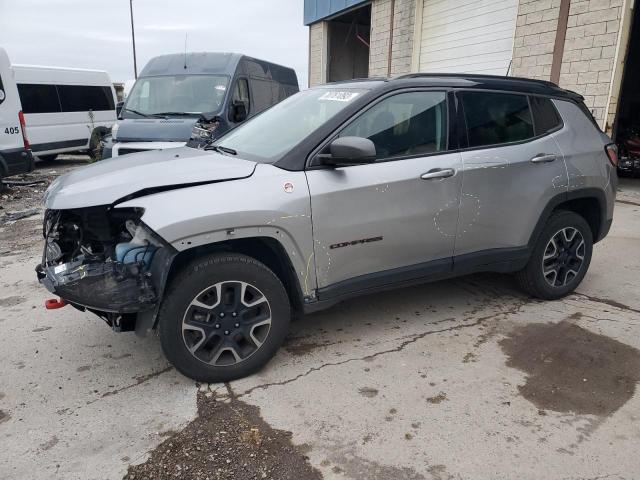 3C4NJDDB4KT732949 - 2019 JEEP COMPASS TRAILHAWK SILVER photo 1