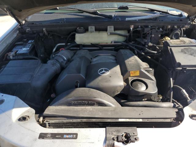 4JGAB57E45A517828 - 2005 MERCEDES-BENZ ML 350 SILVER photo 11