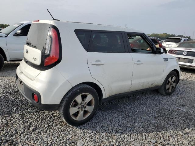 KNDJN2A29K7002065 - 2019 KIA SOUL WHITE photo 3