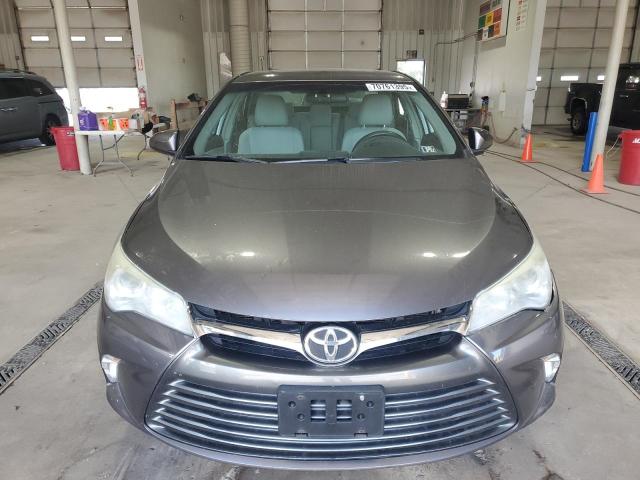 4T4BF1FK3GR532692 - 2016 TOYOTA CAMRY LE GRAY photo 5