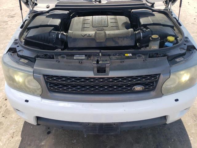 SALSF2D49BA273198 - 2011 LAND ROVER RANGE ROVE HSE WHITE photo 12