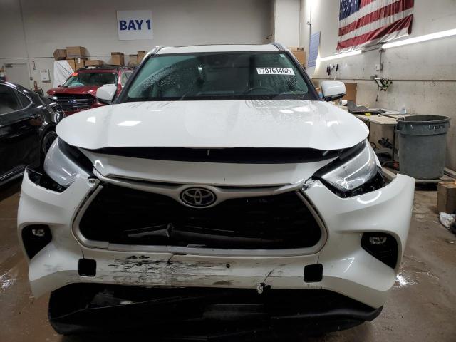 5TDGZRBH5MS084900 - 2021 TOYOTA HIGHLANDER XLE WHITE photo 5