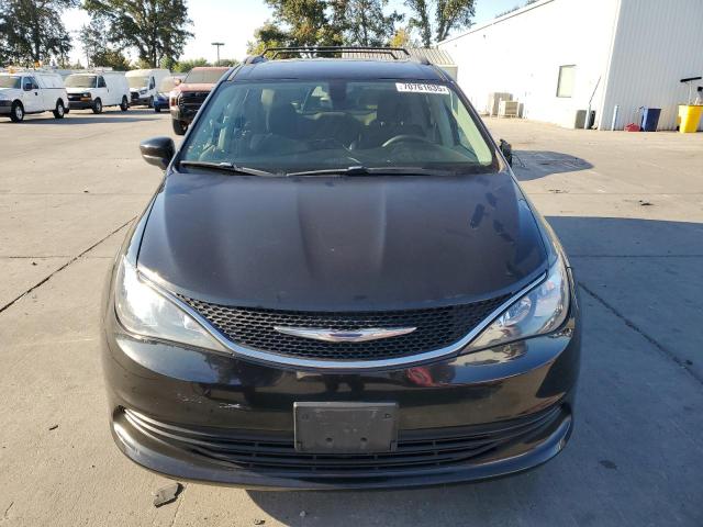 2C4RC1DGXHR623221 - 2017 CHRYSLER PACIFICA TOURING BLACK photo 5