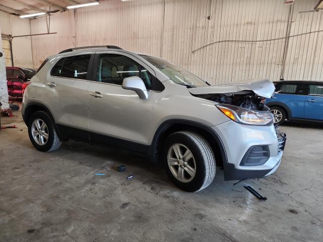 KL7CJPSB4KB954322 - 2019 CHEVROLET TRAX 1LT 银色 照片 4