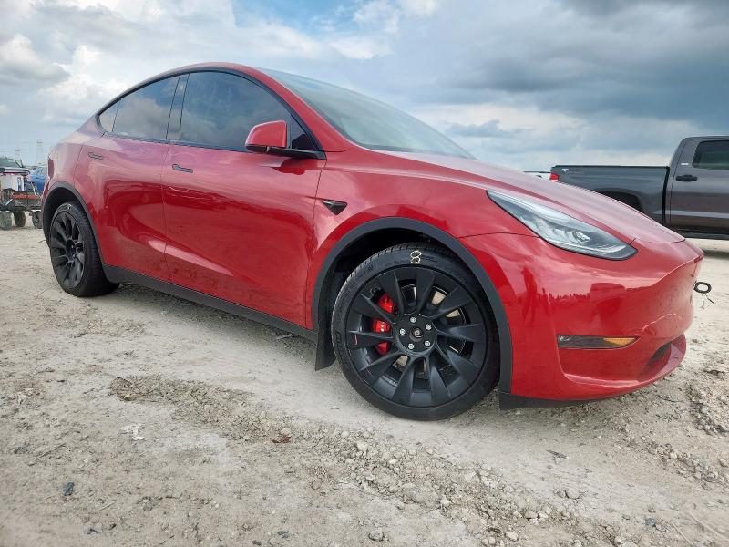 5YJYGDEE5MF091591 - 2021 TESLA MODEL Y Rot Foto 4