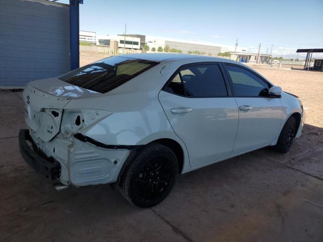 5YFBURHE8JP780287 - 2018 TOYOTA COROLLA L WHITE photo 3