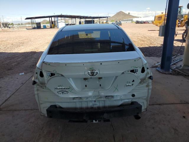 5YFBURHE8JP780287 - 2018 TOYOTA COROLLA L WHITE photo 6