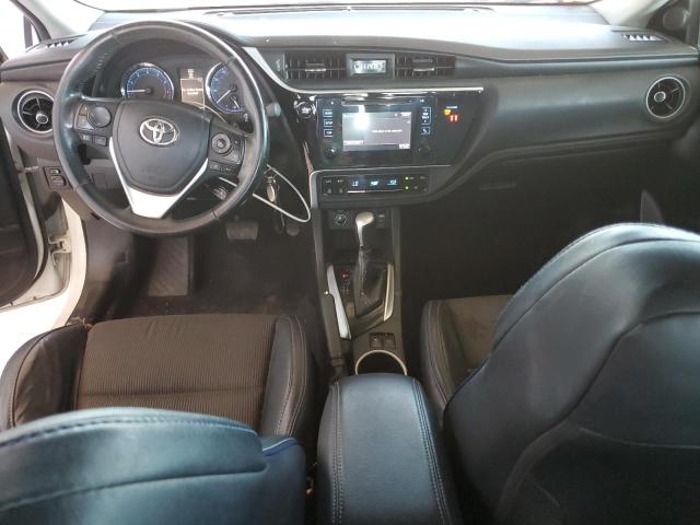 5YFBURHE8JP780287 - 2018 TOYOTA COROLLA L WHITE photo 8