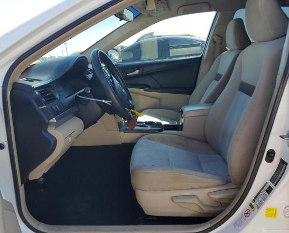 4T1BF1FK9CU558010 - 2012 TOYOTA CAMRY BASE WHITE photo 7