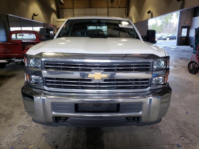 1GC2CUEGXJZ292606 - 2018 CHEVROLET SILVERADO C2500 HEAVY DUTY WHITE photo 5