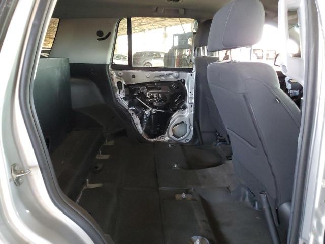 1GNLCDEC0KR148833 - 2019 CHEVROLET TAHOE POLICE Gümüş fotoğraf 10