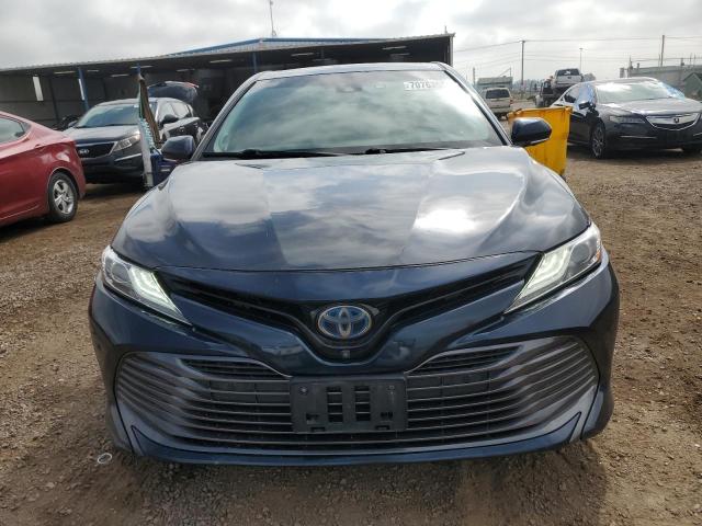 4T1F31AK1LU011797 - 2020 TOYOTA CAMRY XLE BLACK photo 5