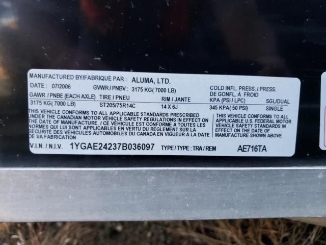 1YGAE24237B036097 - 2007 TRAIL KING ENCLOSED შავი ფოტო 10