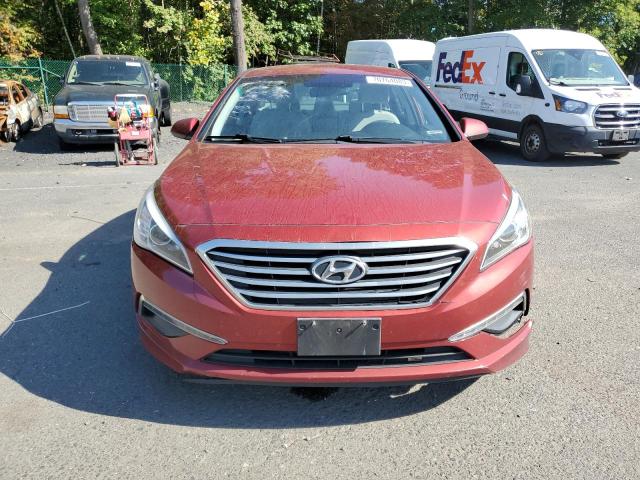 5NPE24AF2FH138497 - 2015 HYUNDAI SONATA SE RED photo 5