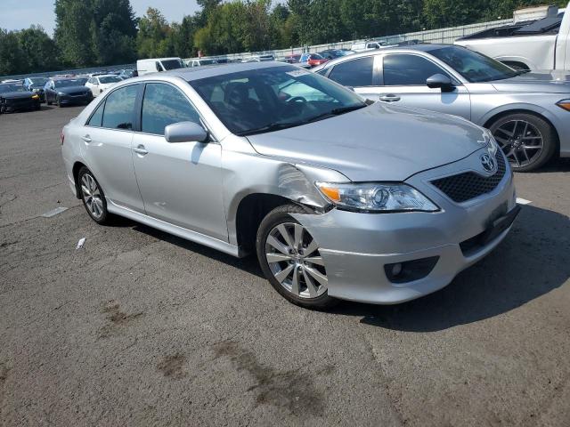 4T1BF3EK1BU160561 - 2011 TOYOTA CAMRY BASE SILVER photo 4