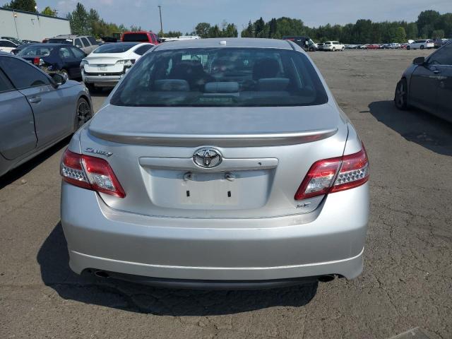 4T1BF3EK1BU160561 - 2011 TOYOTA CAMRY BASE SILVER photo 6