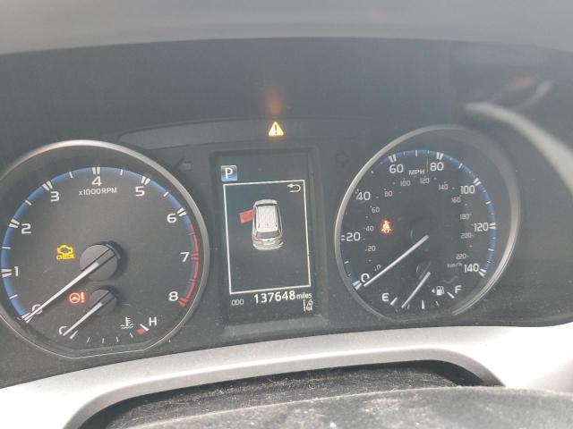 JTMBFREV6HJ126675 - 2017 TOYOTA RAV4 LE 红色 照片 9