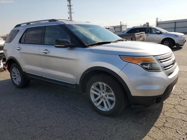 1FM5K8D81DGA50705 - 2013 FORD EXPLORER XLT 银色 照片 4