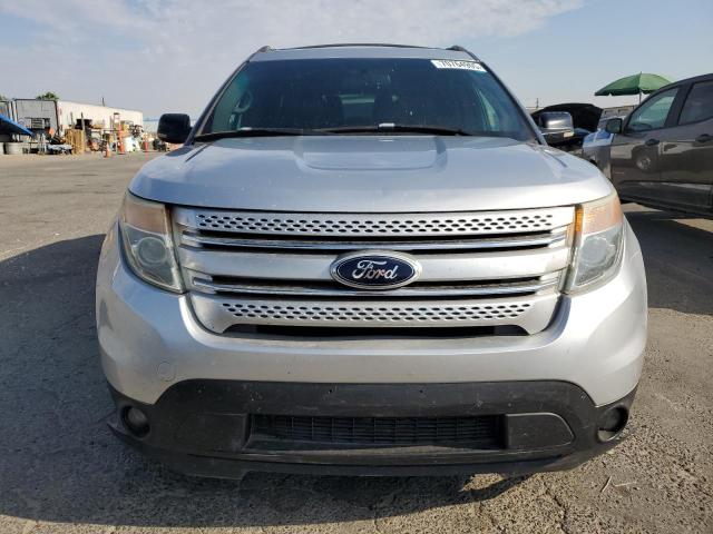 1FM5K8D81DGA50705 - 2013 FORD EXPLORER XLT 银色 照片 5