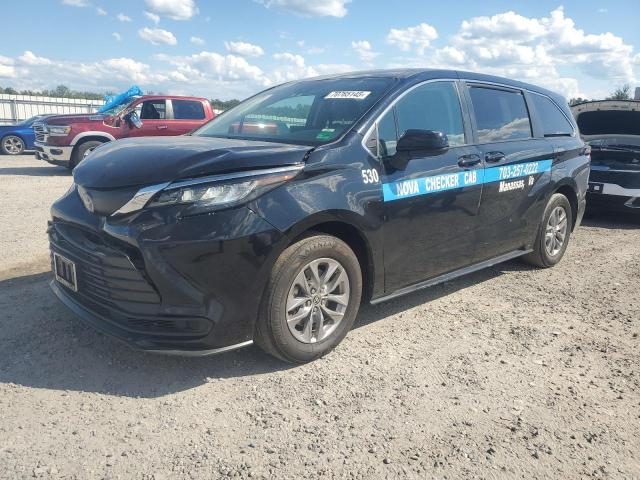 2022 TOYOTA SIENNA LE, 