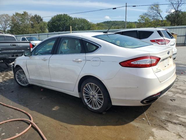 3FA6P0H97ER296558 - 2014 FORD FUSION SE WHITE photo 2