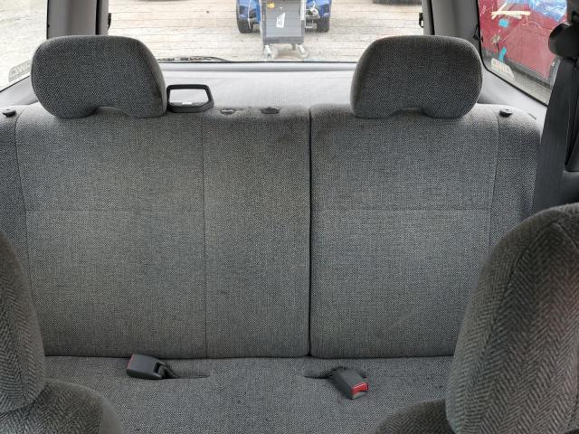 JF1SF63522H752939 - 2002 SUBARU FORESTER L SILVER photo 10