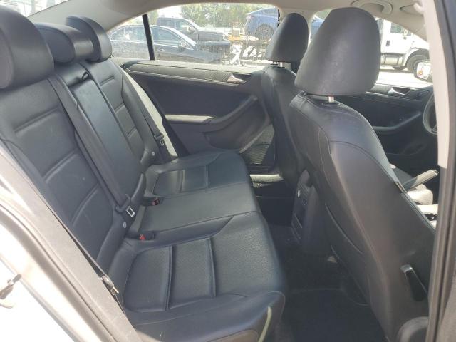 3VWD17AJ3EM268055 - 2014 VOLKSWAGEN JETTA SE SILVER photo 10